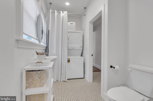 506 High St, Carlisle PA  17013-2811 exterior