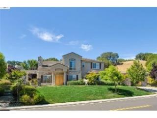 9608 Crosby Dr, Pleasanton, CA 94588-4614