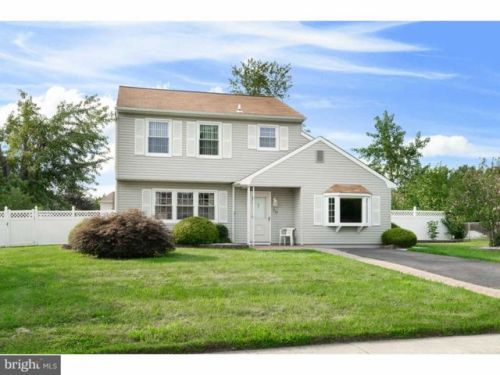 30 Misty Morn Ln, Trenton, NJ 08638-1814
