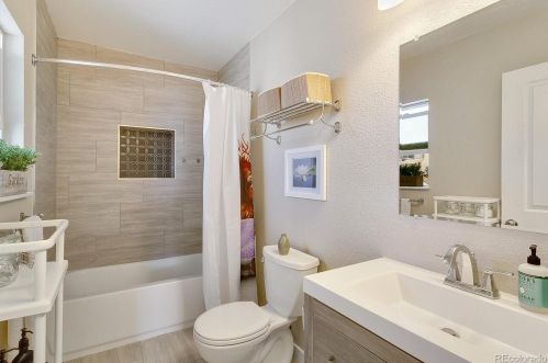 2727 Delaware St, Englewood CO 80110-1432 exterior