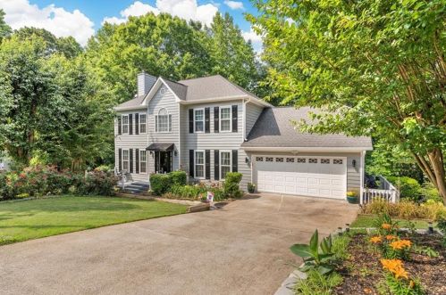 982 Rose Creek Ter, Holly Springs, GA 30189-8126
