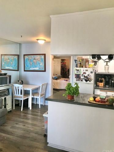 17210 Newhope St, Santa Ana, CA 92708-4243