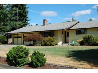 750 12th Ave, Barlow, OR 97013-2721