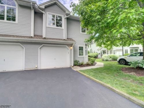 41 Davenport Rd, Montville Township, NJ 07045-9124