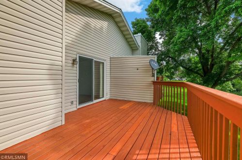 4274 Bridgewood Ter, Saint Paul MN  55127-7805 exterior