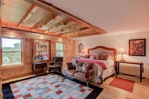 5808 Beacon Dr, Austin TX  78734-1416 exterior