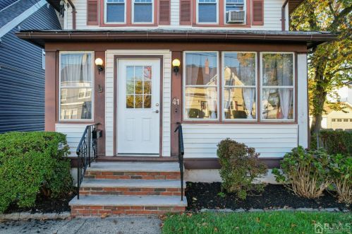 41 Ford Ave, Perth Amboy, NJ 08863-1604