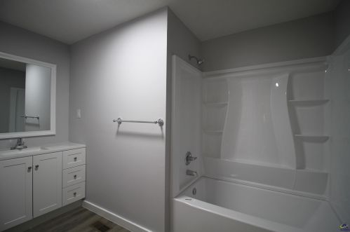 114 Springdale Dr, Warner Robins GA  31088-4075 exterior