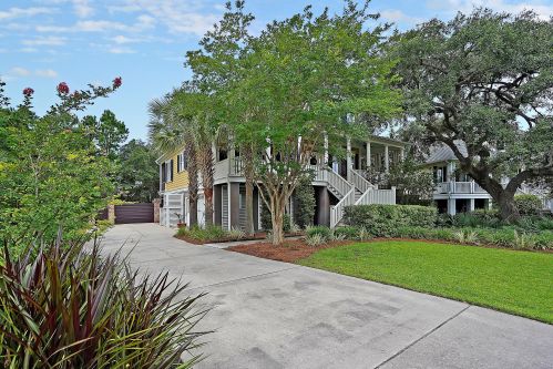 348 Evian Way, Mount Pleasant, SC 29464-9261