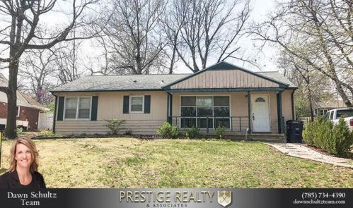 417 Wickham Rd, Manhattan, KS 66502-3750