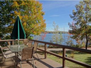 27 Bay Tree Ln, Grantham, NH 03753-5408