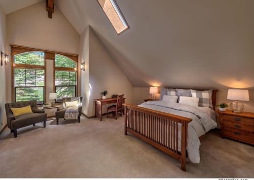 12275 Stockholm Way, Truckee CA  96161-6945 exterior