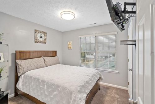2856 Baker Ridge Dr, Atlanta GA  30318-7227 exterior