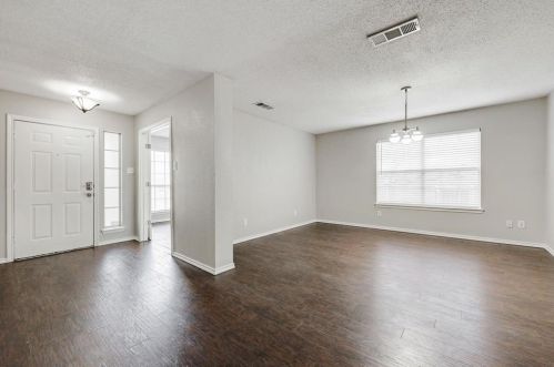 9016 Blue Ridge Trl, Fort Worth TX  76118-7325 exterior