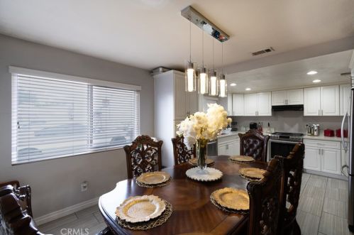 3911 Dalley Way, Riverside CA  92509-2707 exterior