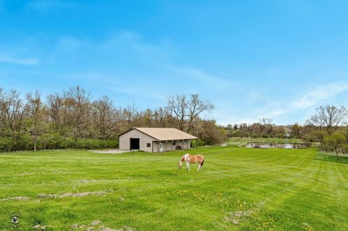2929 Water Tower Dr, Crete IL  60417-4461 exterior