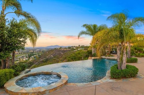 5104 Del Mar Mesa Rd, San Diego, CA 92130-6811