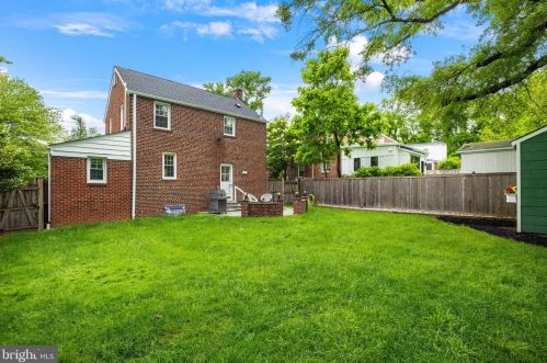 9613 Clearview Pl, Silver Spring MD 20901-2902 exterior