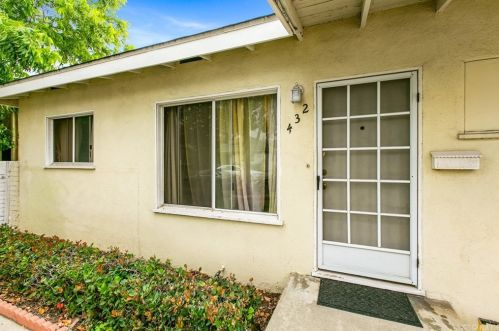432 Ivy St, Glendale CA  91204-3137 exterior