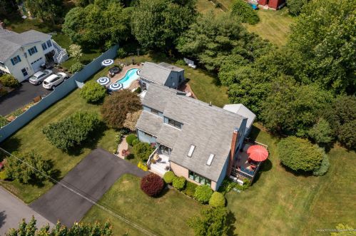 16 Howard Ave, Wells, ME 04090-4045
