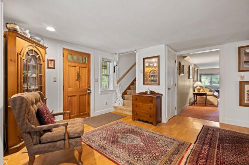 128 Old Milford Rd, Brookline, NH 03033-2475