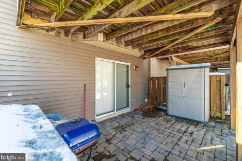 6100 Cliffside Trl, Columbia MD 21045-7412 exterior