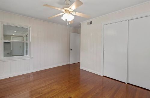 4859 Eastline Dr, Fort Worth TX  76119-4619 exterior