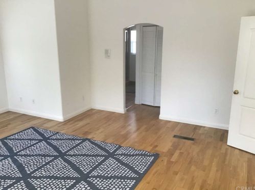 12 Las Flores Dr, Chula Vista CA  91910-1960 exterior