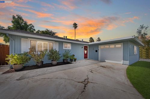 1228 Hibiscus Way, Livermore, CA 94551-1314
