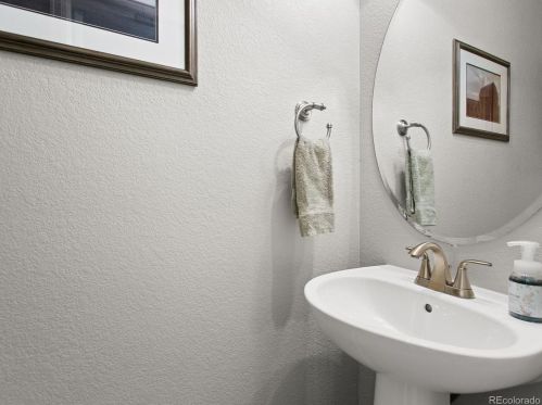 22111 Pensive Ct, Parker CO 80138-8375 exterior