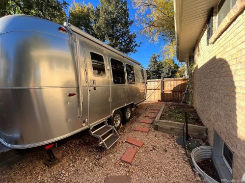 8566 Woodard Dr, Denver CO  80227-2405 exterior