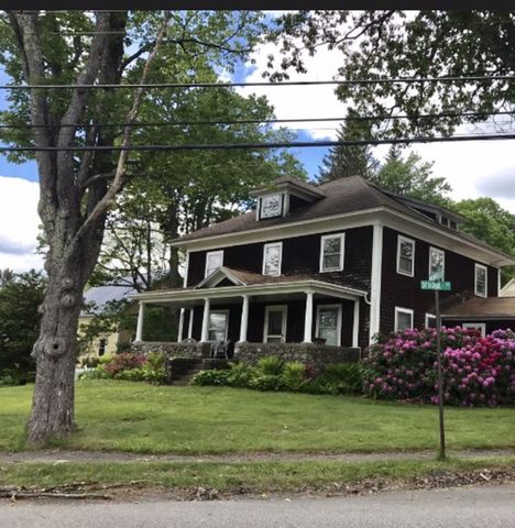50 School St, Hillsboro, NH 03244-4876