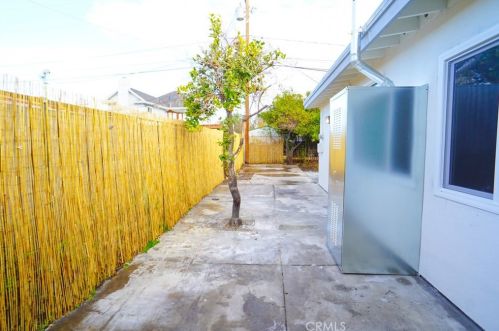 1513 Raymar St, Santa Ana CA  92703-4616 exterior