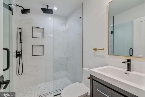 1625 Eyre St, Philadelphia PA  19125-2703 exterior