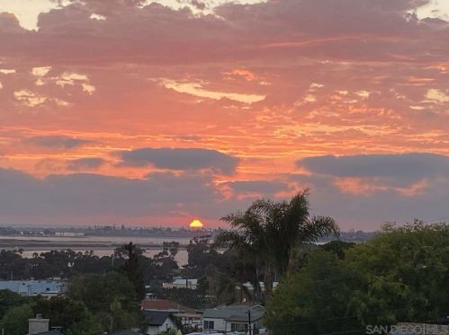 1344 Monitor Rd, San Diego, CA 92110-1543
