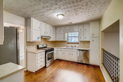 202 Farmbrook Pkwy, Stockbridge GA  30281-1157 exterior