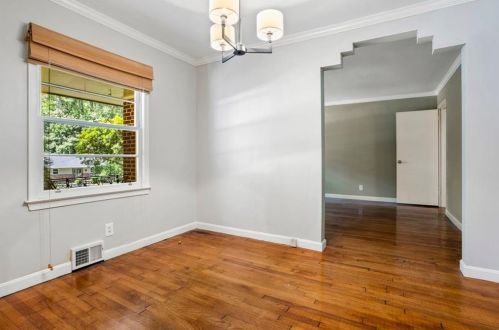 1385 Holly Ln, Atlanta GA  30329-3513 exterior