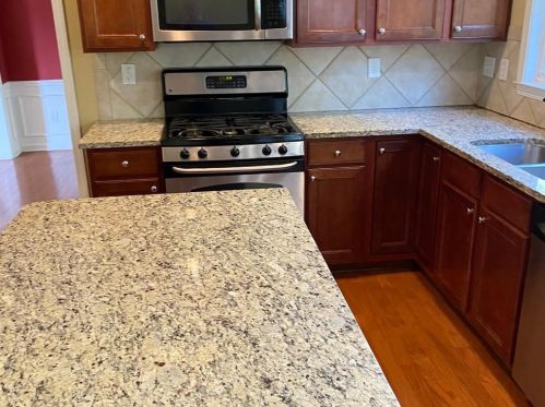 180 Hammersmith Dr, Suwanee, GA 30024-8568