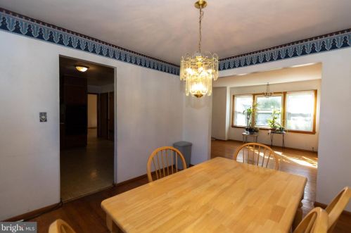 426 Holiday Dr, Aberdeen MD  21001-1813 exterior