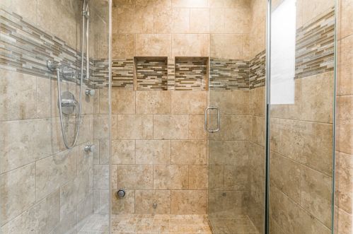 1502 Frank Ave, Bannockburn IL  60015-3523 exterior