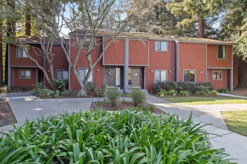 329 Cypress Point Dr, Mountain View, CA 94043-4809