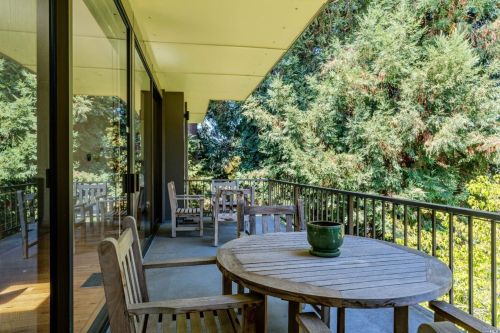 605 Dora Ave, Ukiah CA 95482-3926 exterior