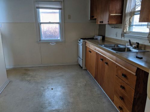 821 Franklin St, Bradley, IL 60915-2418