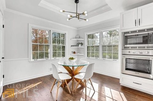 4175 Harrogate Dr, Atlanta GA  30327-3624 exterior