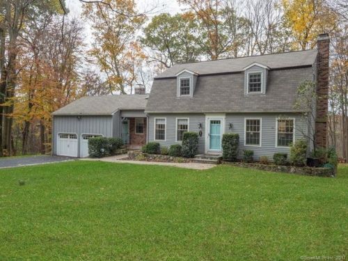 21 Grey Hollow Rd, Norwalk, CT 06850-1306