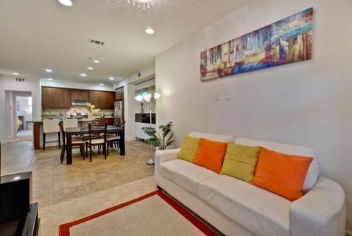 1761 Lee Way, Milpitas, CA 95035-9014