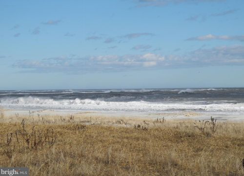79 28th St, Barnegat Light, NJ 08006-1427