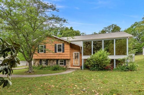 448 Rogers Dr, Ringgold, GA 30736-4342