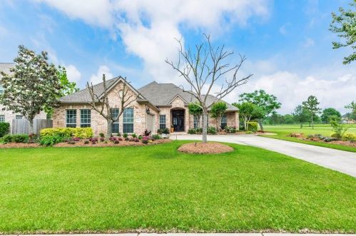 1509 Garden Glen Ln, Pearland, TX 77581-6551