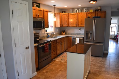 25 Addie Rd, Waltham, ME 04605-2786